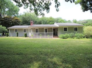 4797 Madison Ave, Trumbull, CT 06611