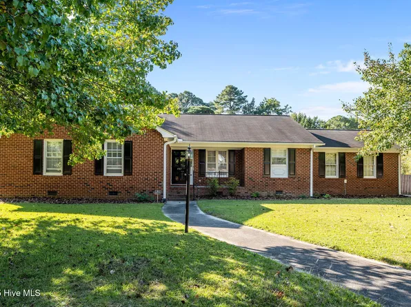 407 Cedarhurst Road, Greenville, NC 27834