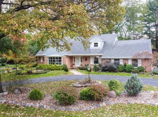 2125 El Rancho Ln, Rockford, IL 61107