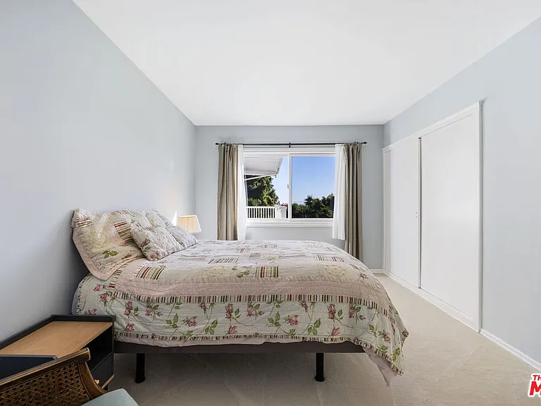 11215 W Sunset Blvd — Photo 52