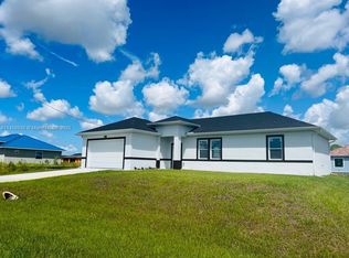 4204 27th St SW, Lehigh Acres, FL 33976
