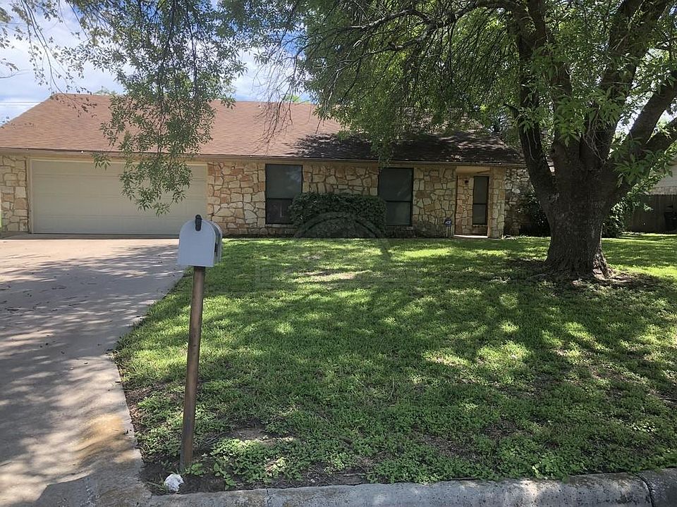 1st image of 807 S Roy Reynolds Dr