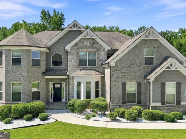 3925 Amberhill Cir, Cumming, GA 30040