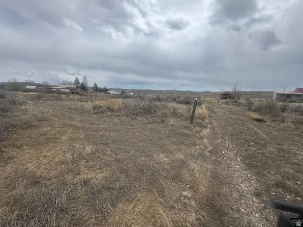 550 E Captains Cove Dr, Manila, UT 84046
