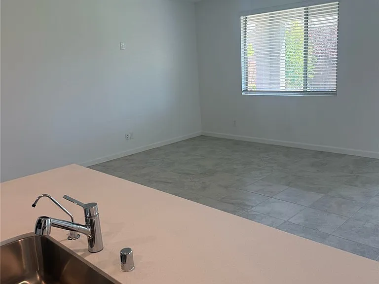 4146 Royal Melody Ct — Photo 10