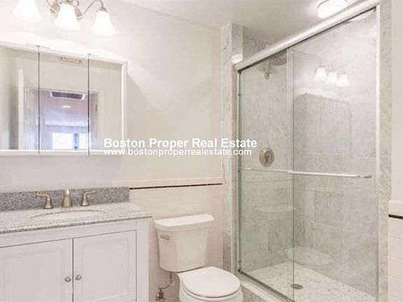 100 Jersey St. #302 Boston - Fenway Unit Photo 2