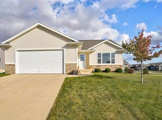 5733 Smithland Dr, Marion, IA 52302