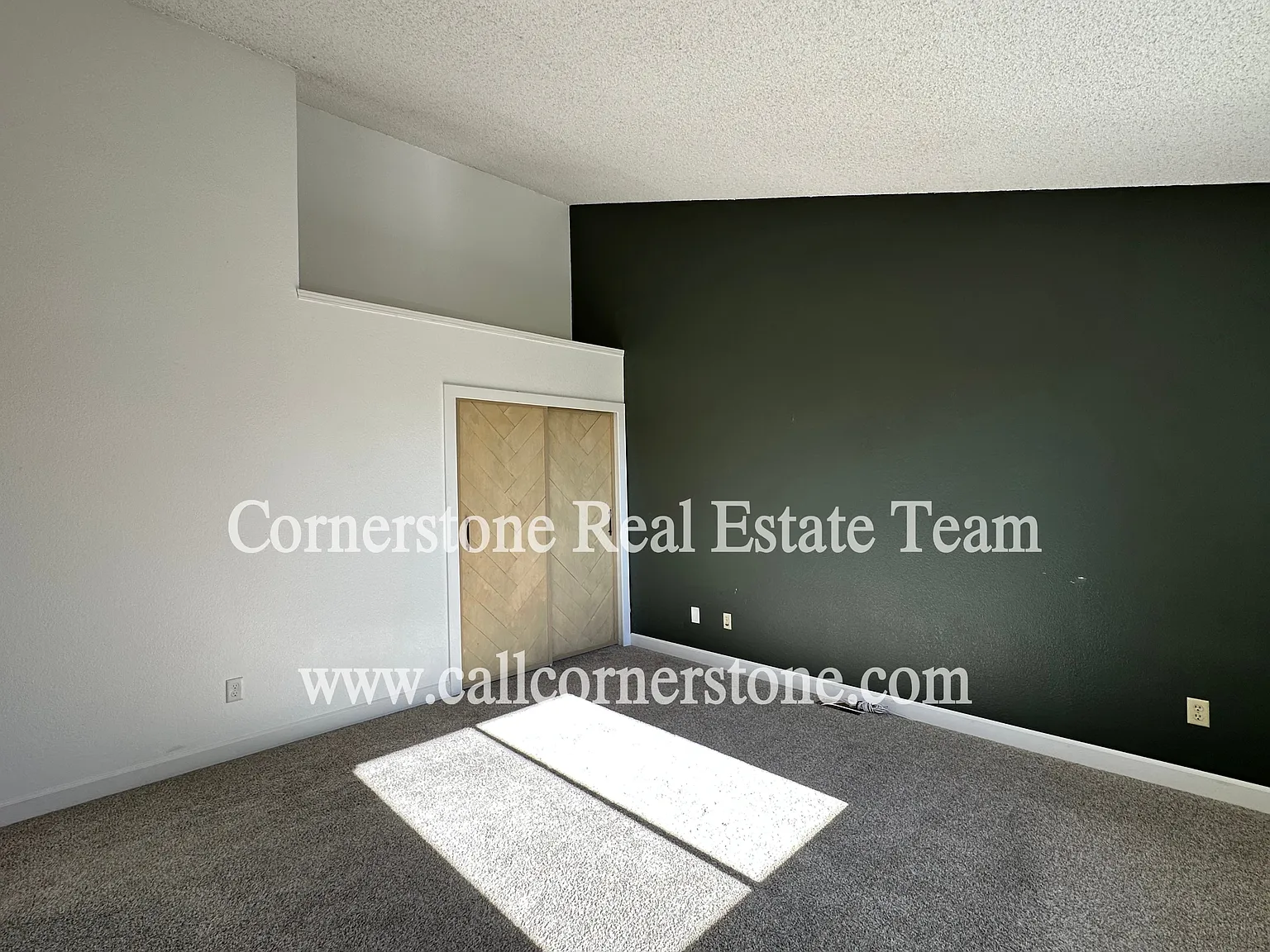 950 Royal Crown Lane (AR) - 1 — Photo 4