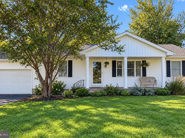 30 S Primrose Ln, Ocean View, DE 19970