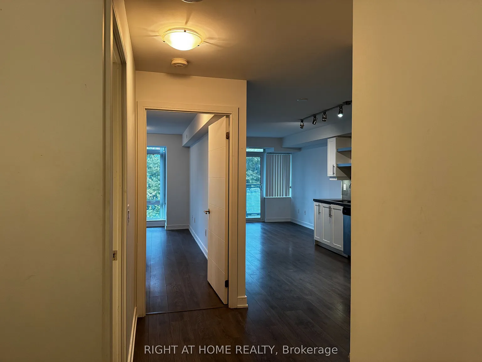 2 bed, $2,750 — Photo 2