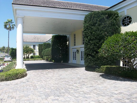 Front Entrance Island House