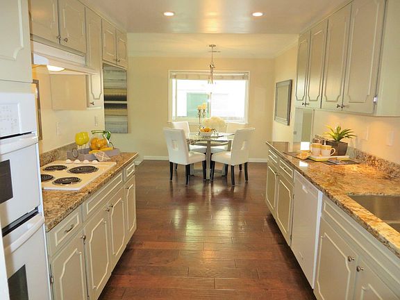 3rd image of 1481 Portobelo Dr