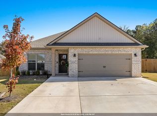 1834 Loebner Ln SE, Cullman, AL 35055