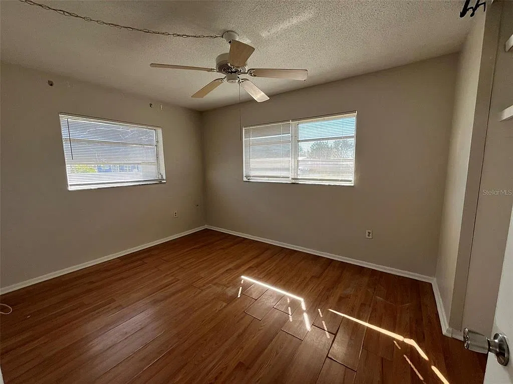 2 bed, 1.0 bath, 836 sqft, $1,400 — Photo 4
