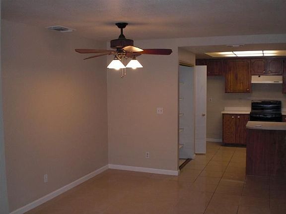 4th image of 8250 Union Creek Way