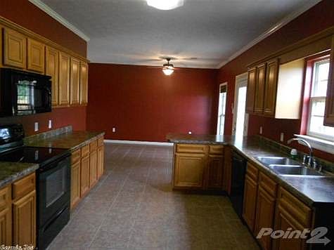 4th image of 55 Vilsonia Way