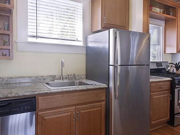 1012 Fleming St #4 — Photo 7
