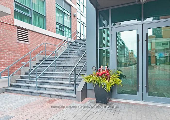 1169 Queen St W #525N — Photo 3