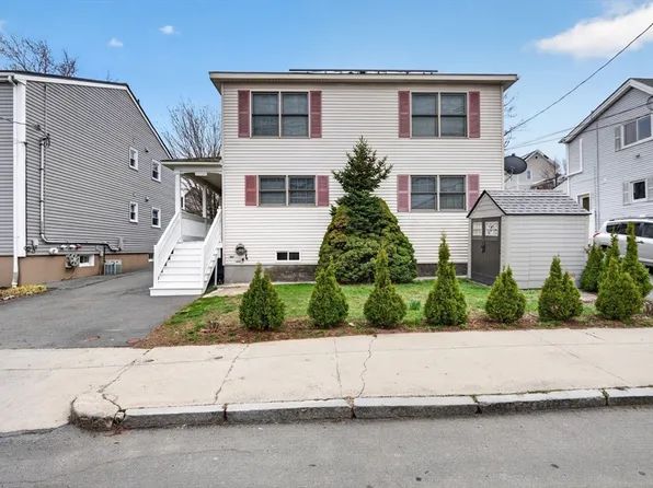 97 Clinton St #97, Chelsea, MA 02150