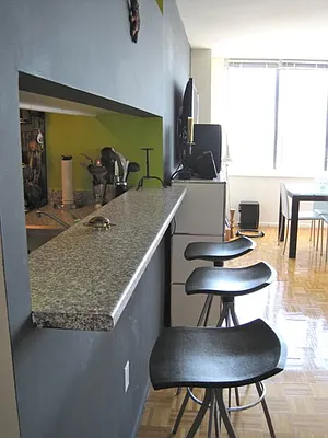 Rented by Halstead Real Estate | media 10