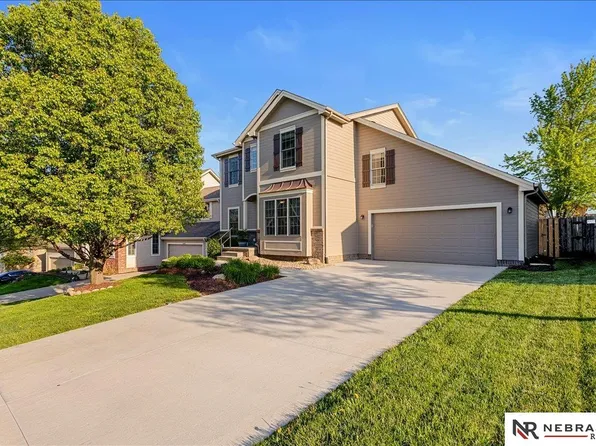 14873 Jaynes St, Omaha, NE 68116