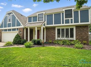 6129 Burrwood Dr, Sylvania, OH