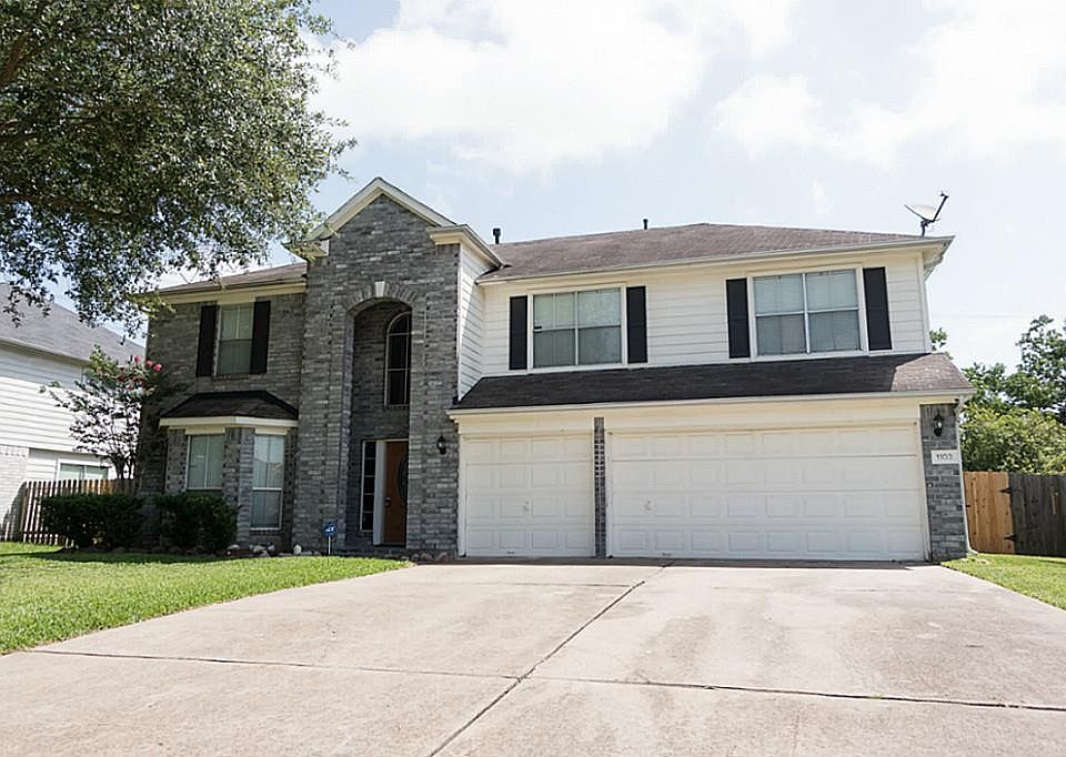 1st image of 1103 Bolton Dr