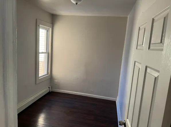 732 S 15th St #2, Newark, NJ 07103