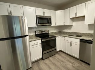 248 Grove St #2, Auburndale, MA 02466