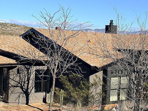 Front view of home