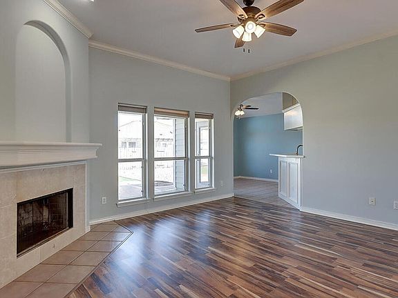 3rd image of 13930 Lighthouse Dr
