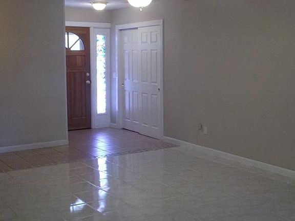 5th image of 7001 Deland Ave