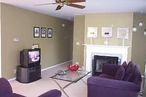 4th image of 486 Lowell Dr