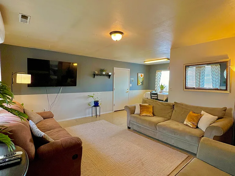 3056 Tenorio Dr — Photo 4