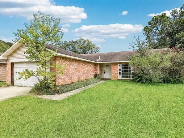 224 S Queens Dr, Slidell, LA 70458