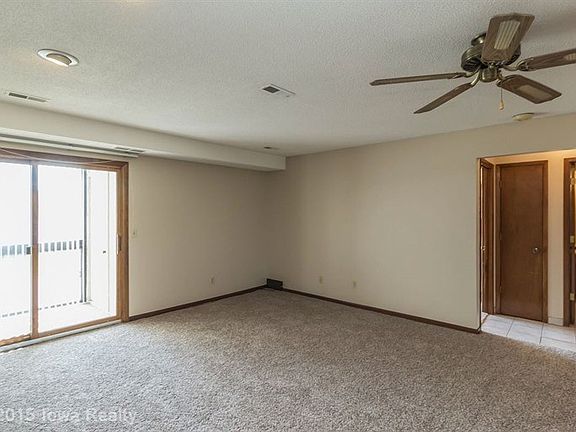 5th image of 4837 86th St APT 20
