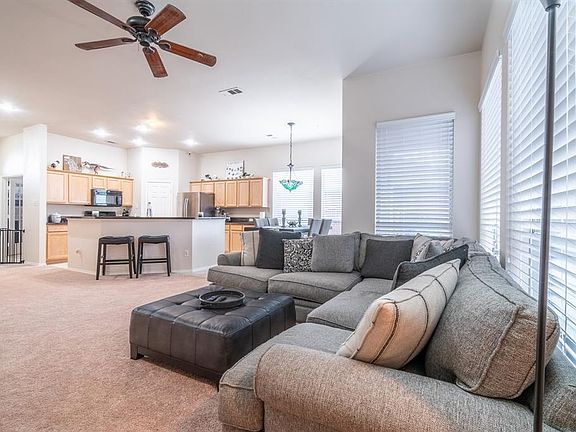 5th image of 6811 Hillwood Dr