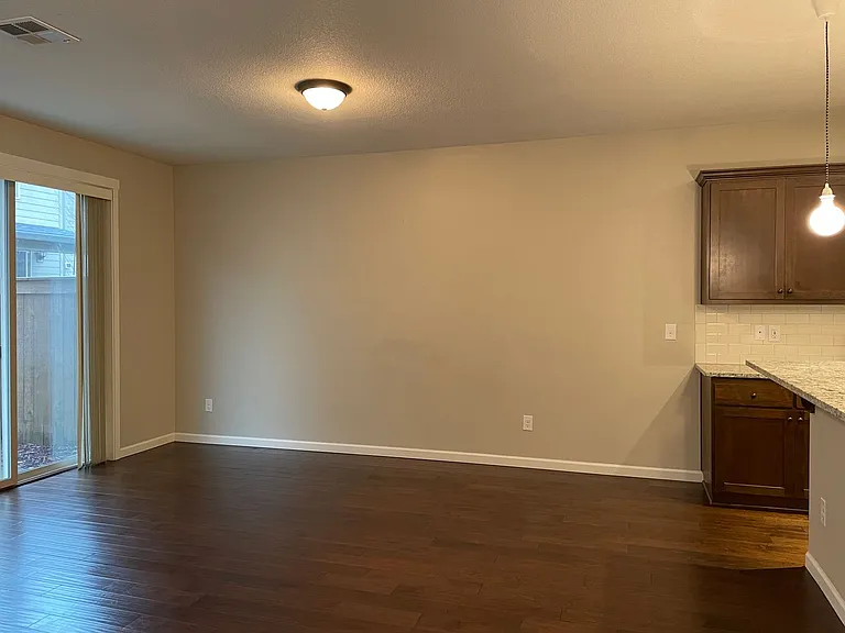 2641 NE 130th Ct — Photo 17