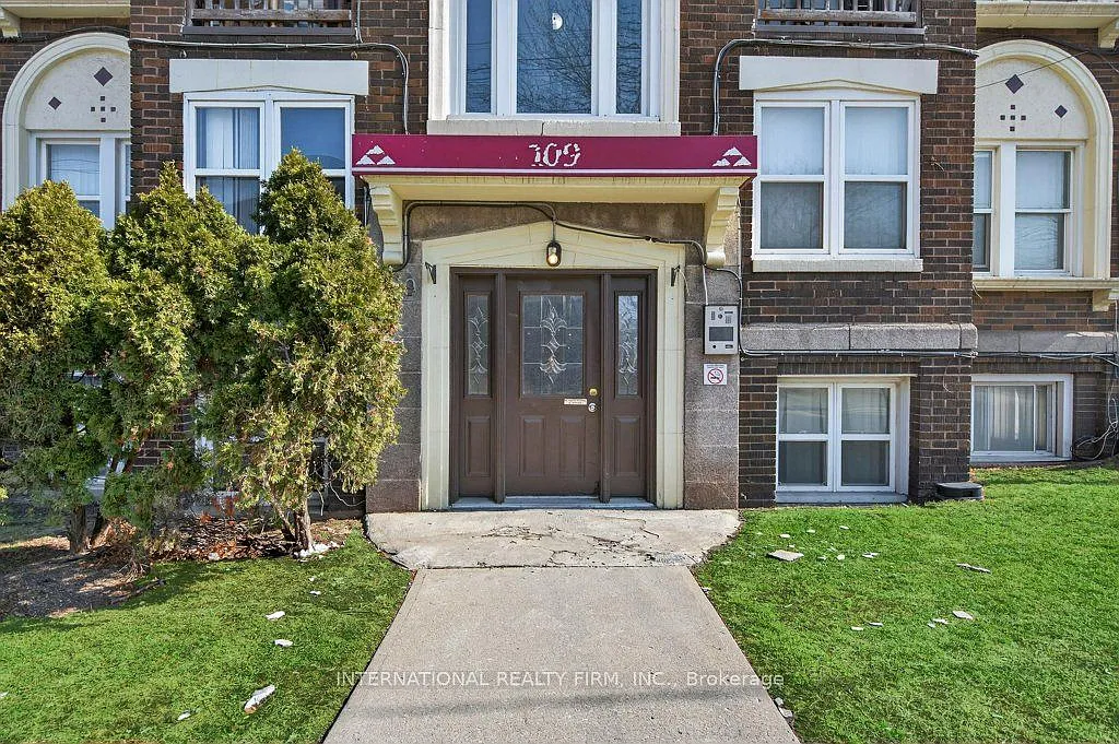 2 bed, $1,445 — Photo 3