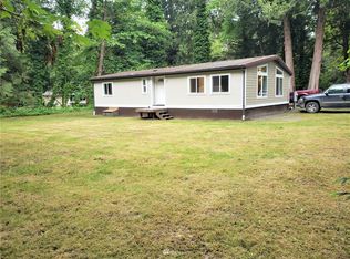 21 NE Courtney Creek Ln, Belfair, WA 98528