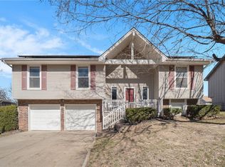 1424 Andrea Dr, Liberty, MO 64068