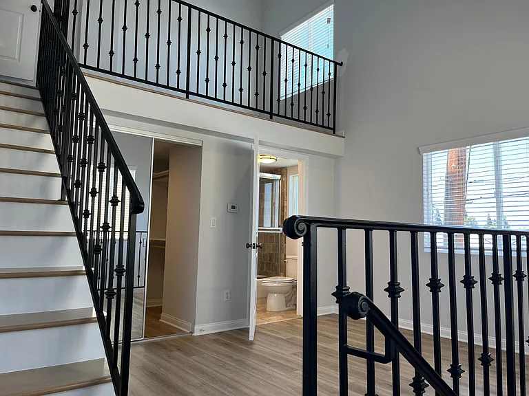 10943 Fruitland Dr #9 — Photo 5