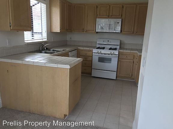 4th image of 18207 Flynn Dr Unit 162