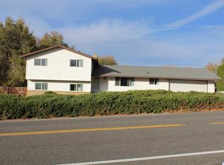 2320 W 15th Ave, Kennewick, WA 99337