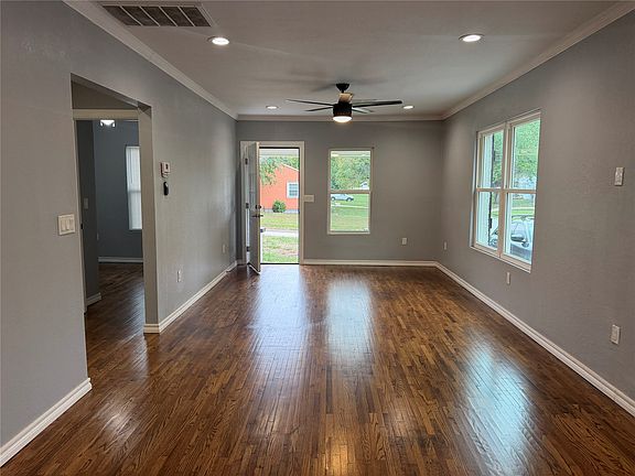 4th image of 4203 E 2nd Pl