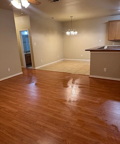 2733 La Jolla Ct — Photo 2