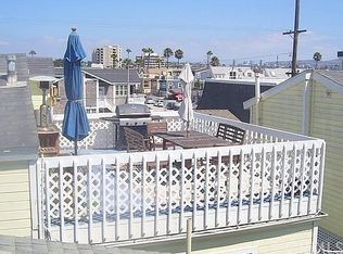 123 30th St APT B, Newport Beach, CA 92663