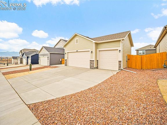 3rd image of 11864 Lost Peak Ln