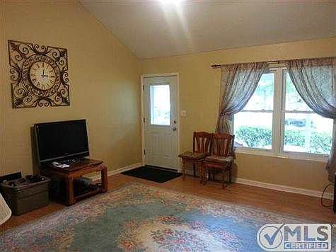 5th image of 5890 Cypress Cir
