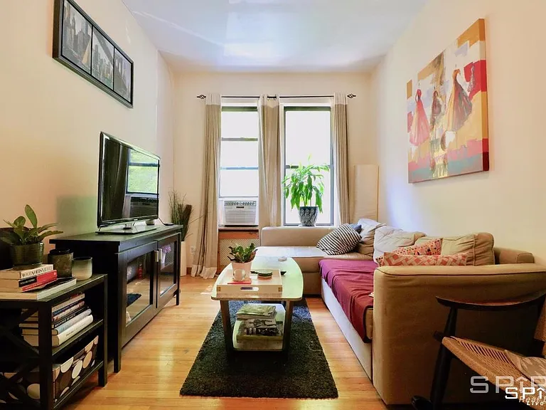 201 W 94th St #2C — Photo 3